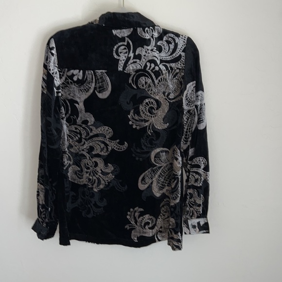 Pendleton Velvet Button Down Tunic and Tucked in Blouse - Picture 3 of 8